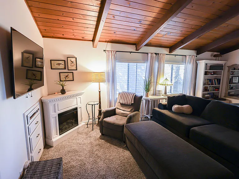 28606 Saginaw Ct — Photo 25
