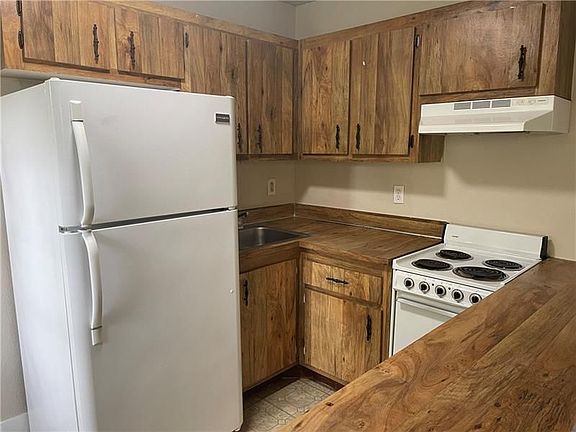 2nd image of 5162 6th Ave APT 307