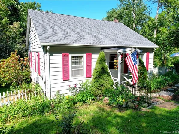 152 Lincoln Avenue, Winchester, CT 06098