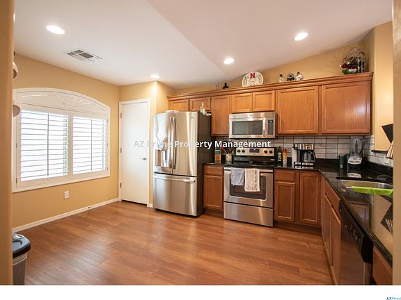 4th image of 241 N Wesley