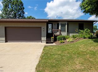 1825 Paradise Rd APT 1002, Orrville, OH 44667