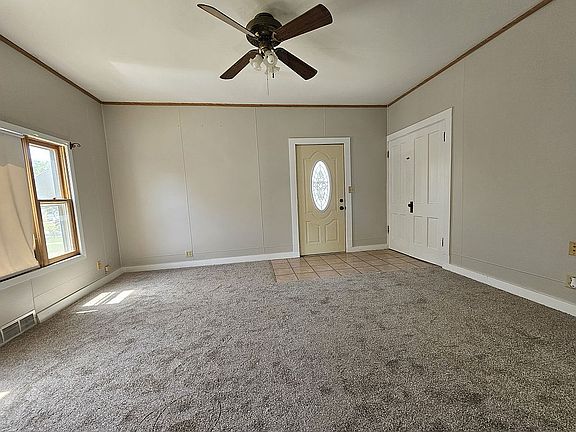 2nd image of 808 Grant St