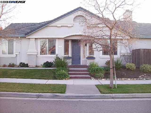 1st image of 1682 Maralisa Ct