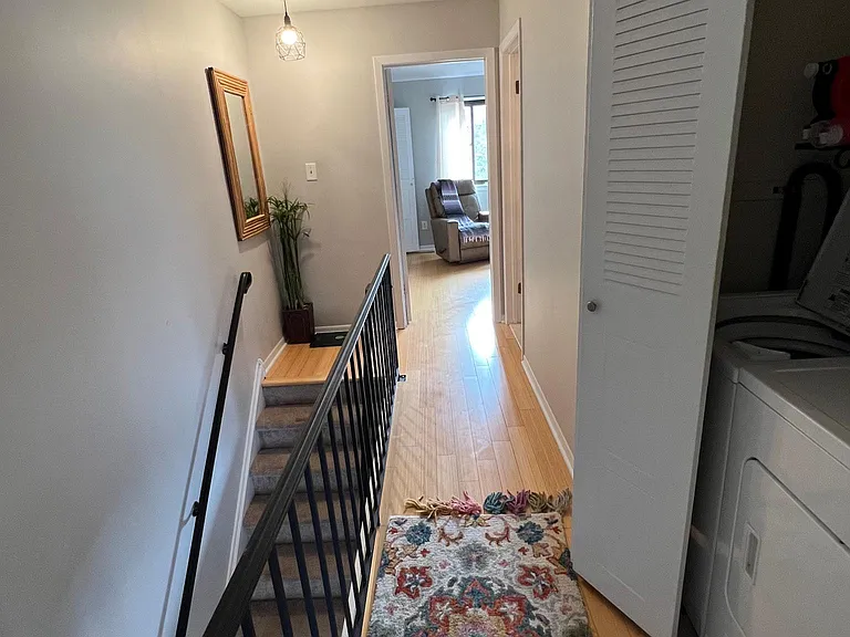 2610 Parrish St — Photo 8