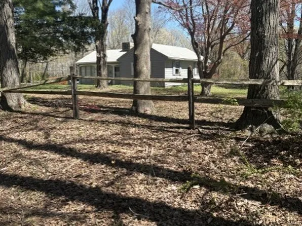 44 Chestnut Hill Road, Killingworth, CT 06419