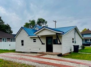 125 E Rutsen St, Rensselaer, IN 47978