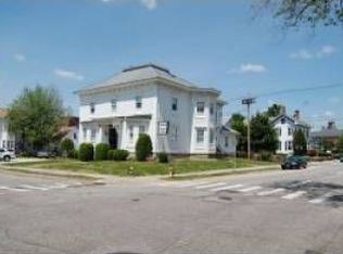 84 Myrtle St, Manchester, NH 03104