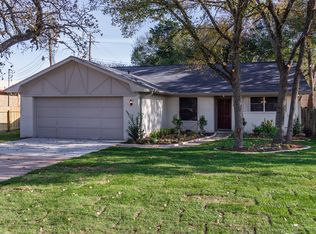 2512 Glacier Dr, Bryan, TX 77803