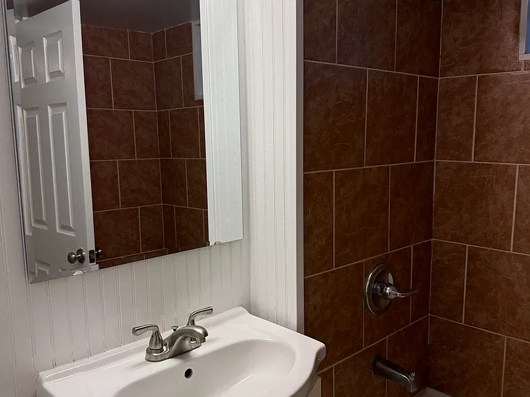2922 Reed Ave #B — Photo 6