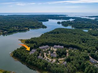 100 Shepards Cove Rd UNIT H104, Kittery, ME 03904