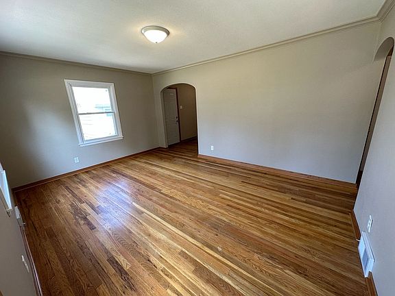 2nd image of 1430 Staub Ct NE