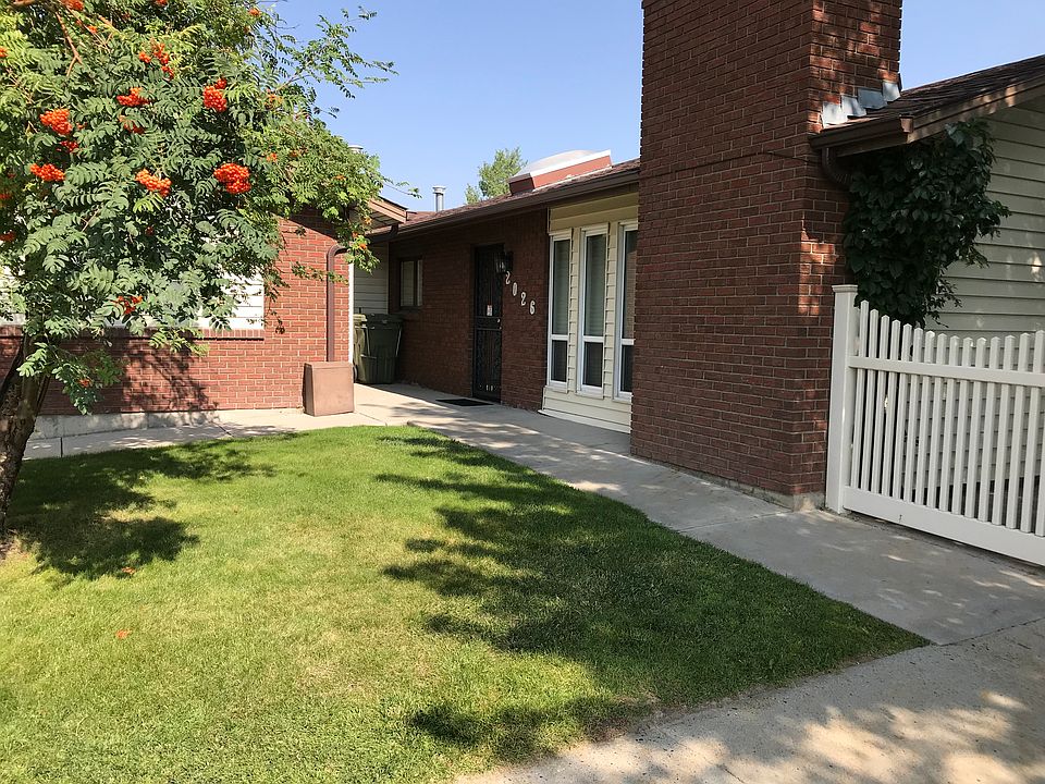 2026 Adobe Avenue