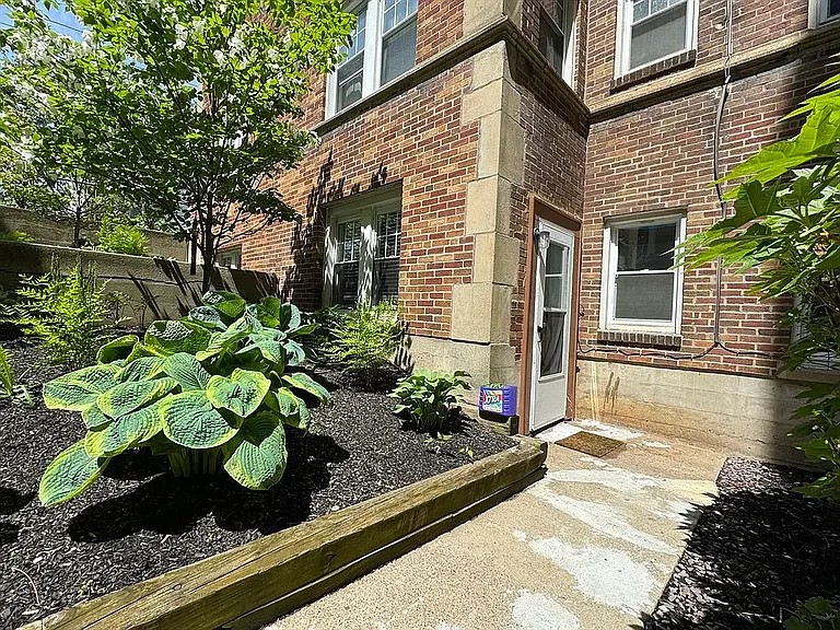 195 Thomas Burgin Pkwy #205 — Photo 8