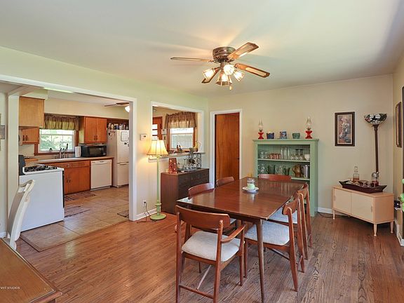 4th image of 37184 N Capillo Ave