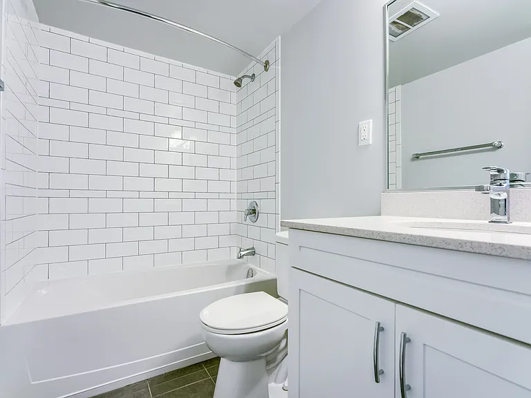 25 Fisherville Rd — Photo 10