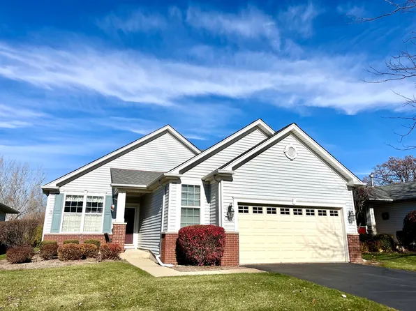 12620 Oak Grove Dr, Huntley, IL 60142