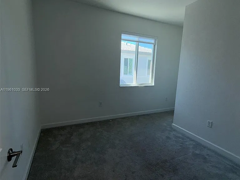 679 SE 13th Street Cir #679 — Photo 16