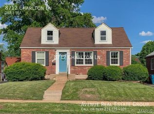 8712 Charlton Ln, Saint Louis, MO 63123