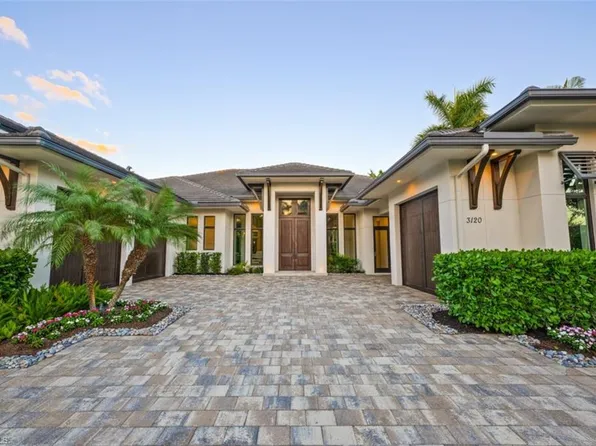 3120 CRAYTON RD, NAPLES, FL 34103