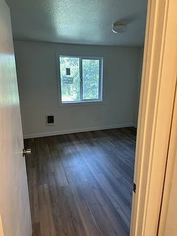 13410 SE Powell Blvd #9 — Photo 12