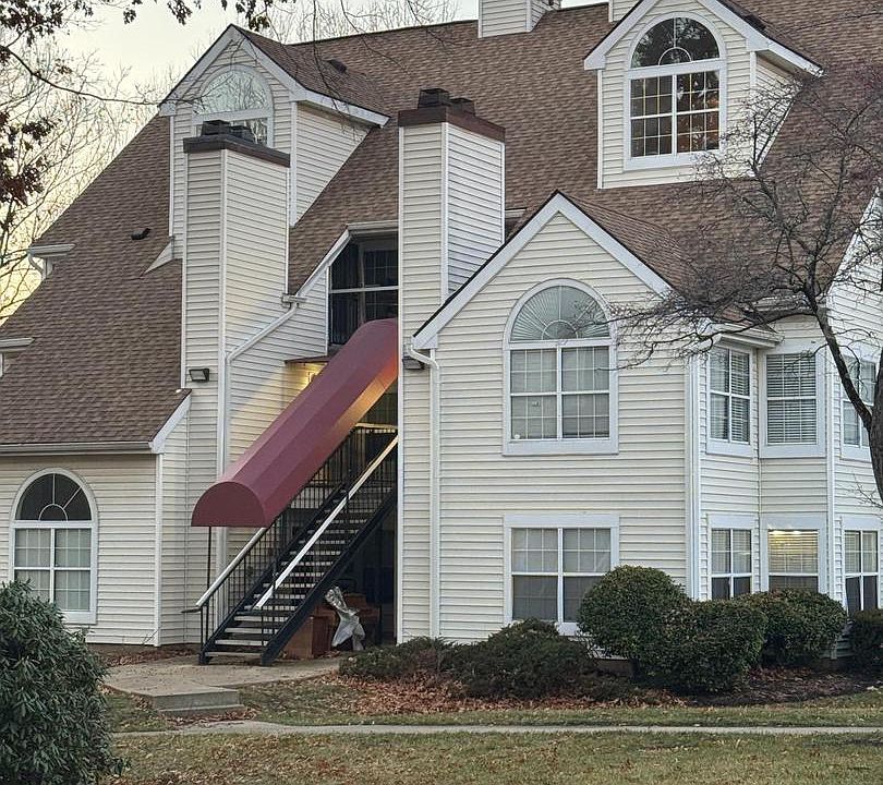 1st image of 10409 Beacon Ridge Dr #8-201