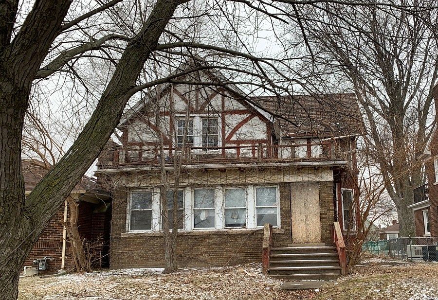 1st image of 4570 W Jefferson Ave
