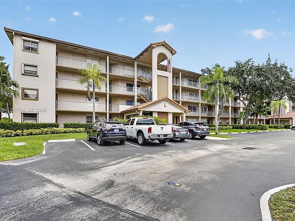 4th image of 1200 SW 125th Ave APT 410L