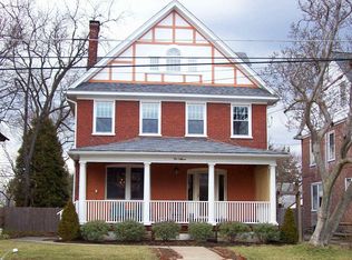 118 Grandview Rd, Ardmore, PA 19003