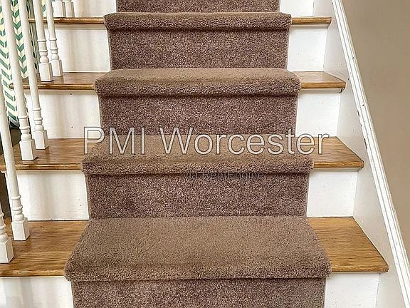 5th image of 28 Brookside Ave