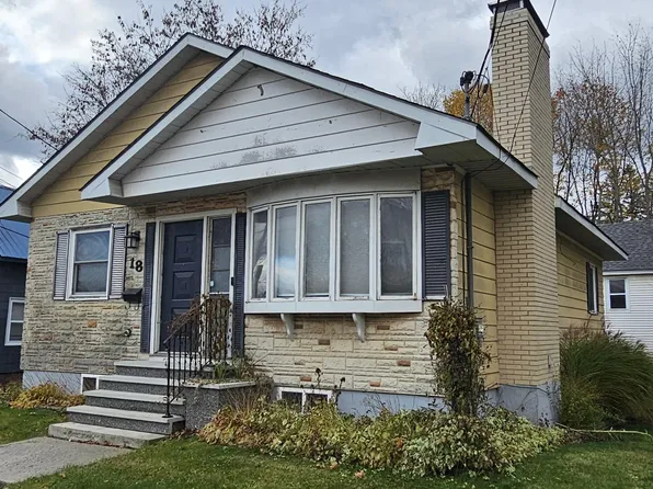 18 Western Avenue, Waterville, ME 04901