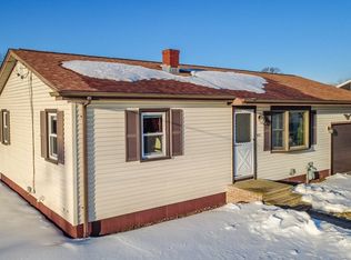 925 Allen St, Dartmouth, MA 02747