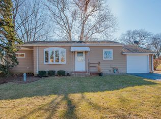 17W435 Harrison St, Villa Park, IL