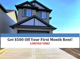 1543 12th Ave NW, Edmonton, AB T6T2S6