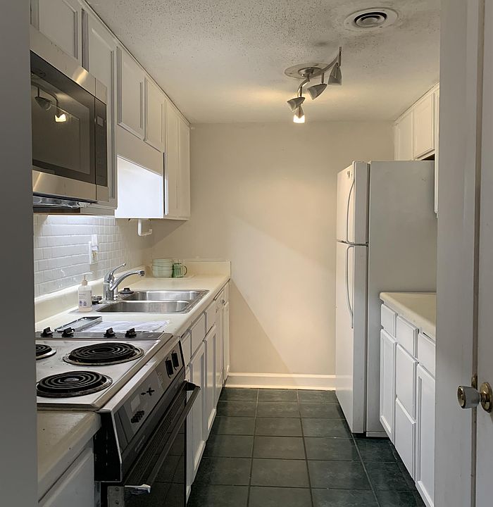 2nd image of 1855 Poplar Woods Cir W APT 103