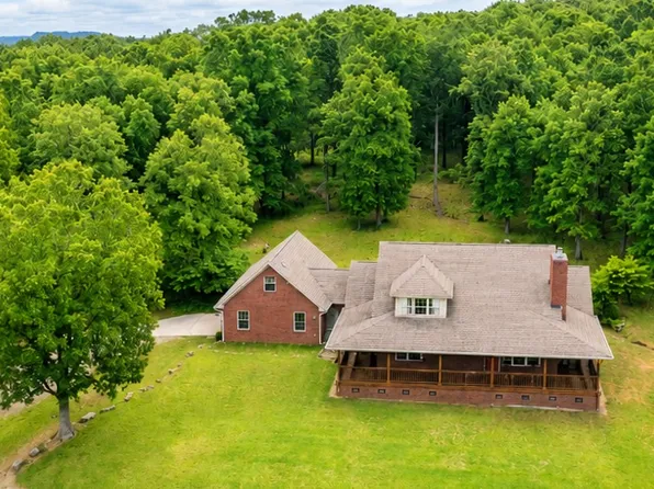 684 Private Road 2479, Clarksville, AR 72830