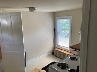 48 E Derry Rd, Hershey, PA 17033