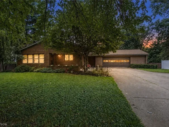515 S Silver St, Louisville, OH 44641