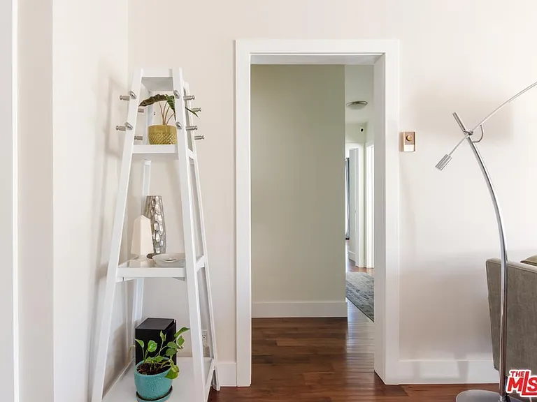 5625 Windsor Way #203 — Photo 8