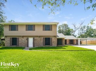 221 Post Oak St, Baytown, TX 77520
