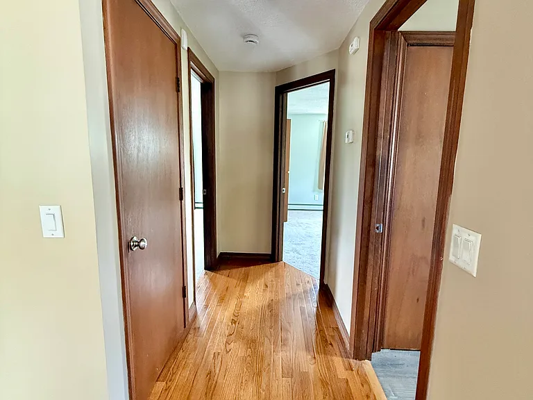 24 Morris Ave #2 — Photo 8