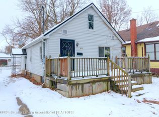 615 Samantha Ave, Lansing, MI
