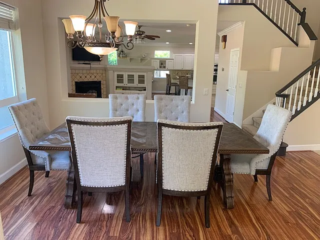 7468 Colbert Dr — Photo 3