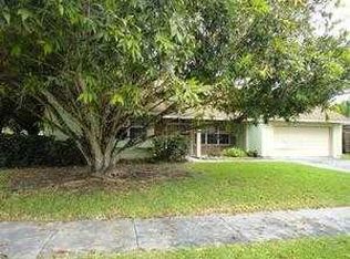 1535 N Goldeneye Ln, Homestead, FL 33035