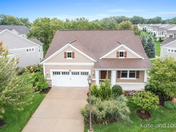 4426 Koinonia Dr NE #38, Grand Rapids, MI 49525
