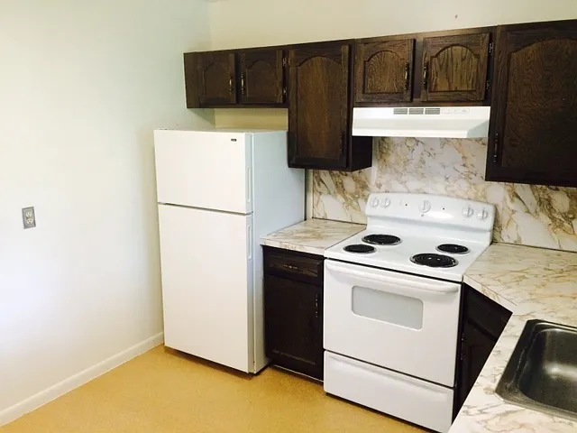 21 Hallock St #18 — Photo 8