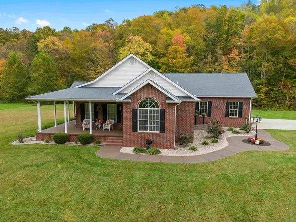 902 Highway 702, Sandy Hook, KY 41171