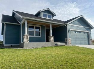 1055 SW Panorama Dr, Pullman, WA 99163