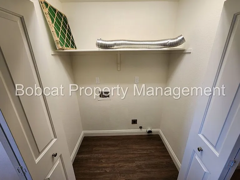 1234 Saltern Dr — Photo 19