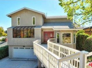 5274 Campo Rd, Woodland Hills, CA 91364