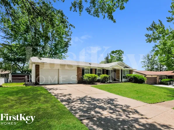 11922 Branridge Rd, Florissant, MO 63033